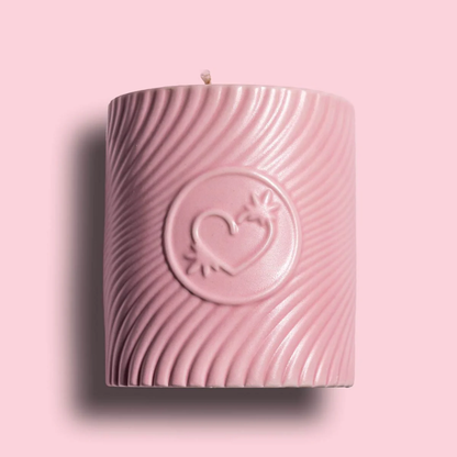 Pink Massage Candle - Strawberries & Champagne